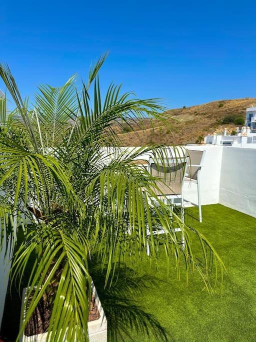 Oceanview Luxury Penthouse Apartment Estepona Luaran gambar