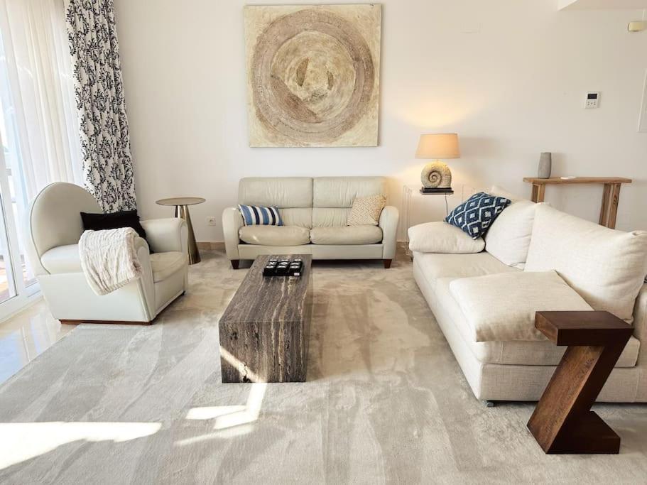 Oceanview Luxury Penthouse Apartment Estepona Luaran gambar